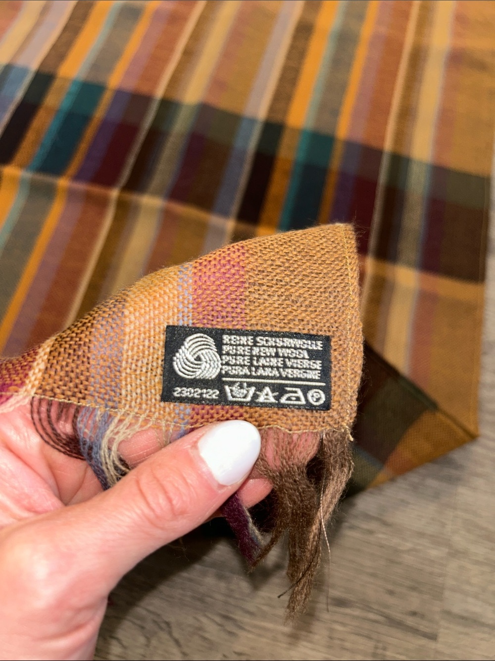 Vintage Sanger-Harris Italian Wool Plaid Scarf 70” Academia Fringe - Picture 6 of 8